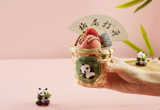 夏季吃熊猫女王鲜牛乳冰淇淋要注意什么？Panda Queen加盟要注意什么？